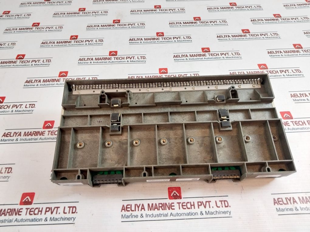 Fisher-rosemount Kj4001X1-be1 8-wide Car W/Shield Field Circuit Power 12P0818X07