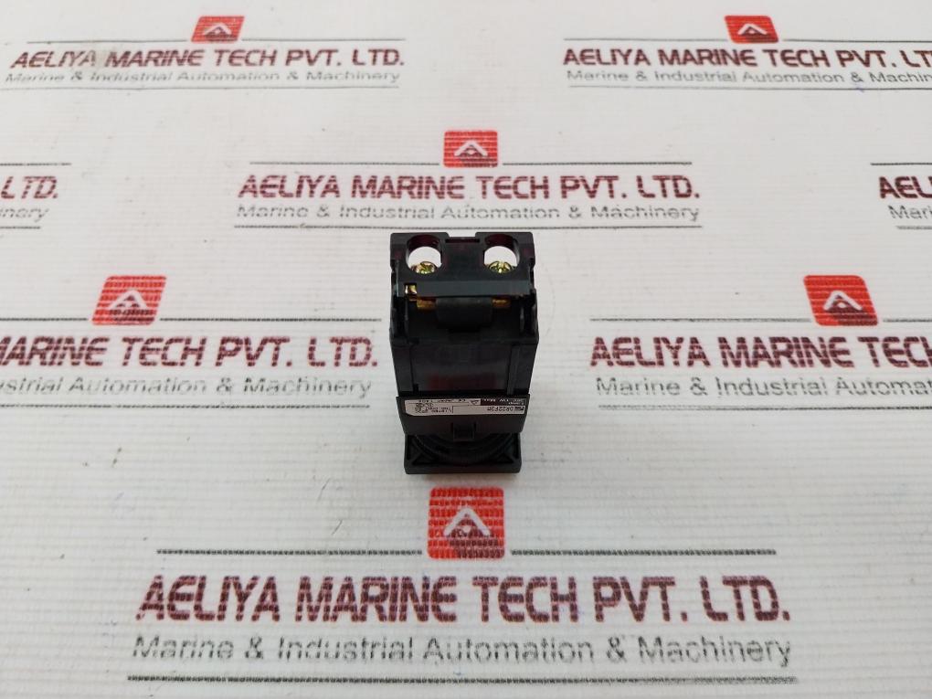 Fuji Electric Dr22F3M-h4W Pushbutton Pilot Light Ar9T511-h