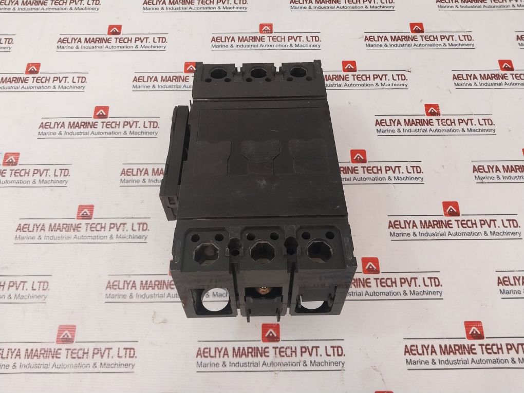 Fuji Electric Sa403R Auto Breaker 350A Ac690V Dc250V