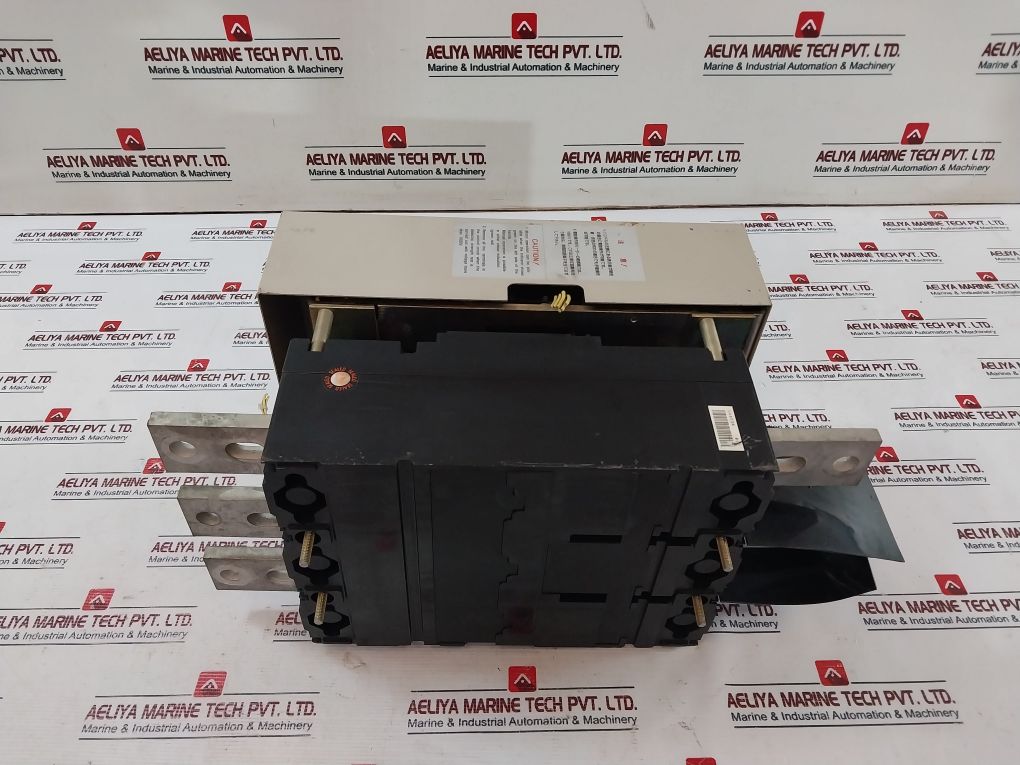 Fuji Electric Sa803R Motor Operating Mechanism 800A Ac690V Dc250V
