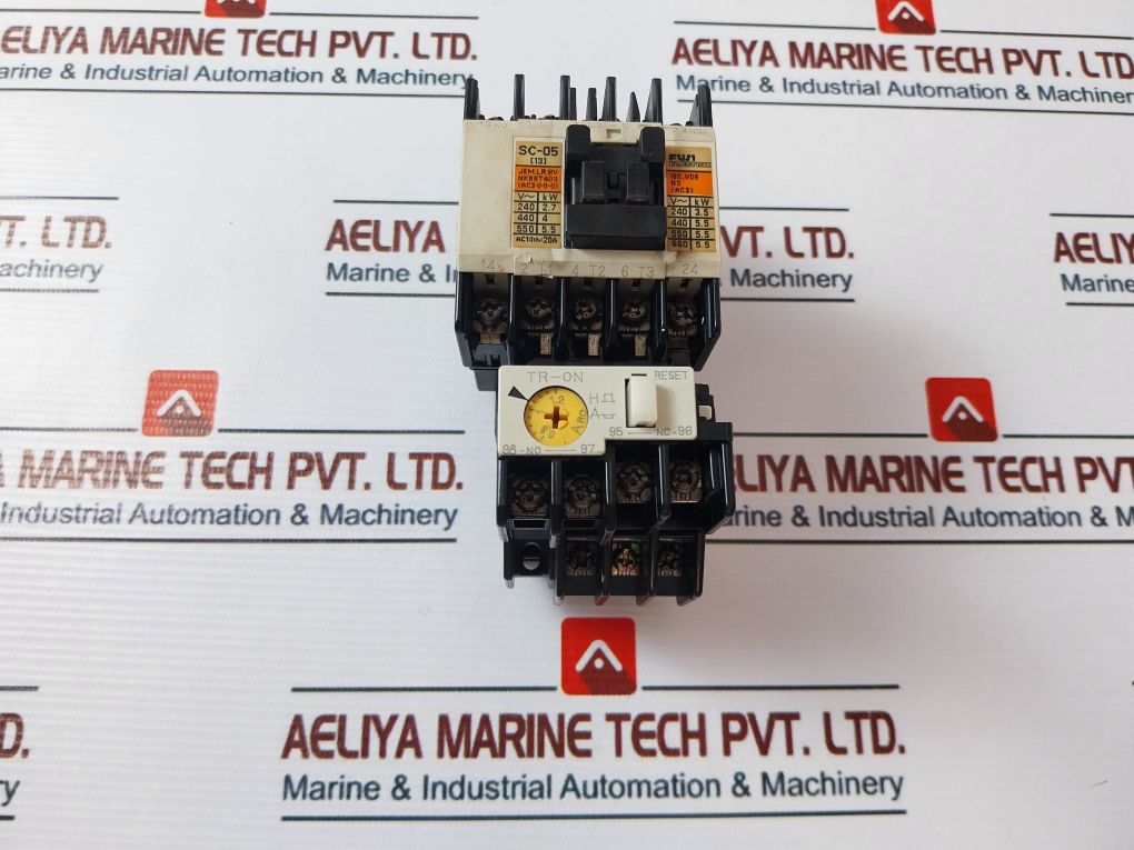 Fuji Electric Sc-05 Magnetic Contactor 20A 600Vac 50/60Hz
