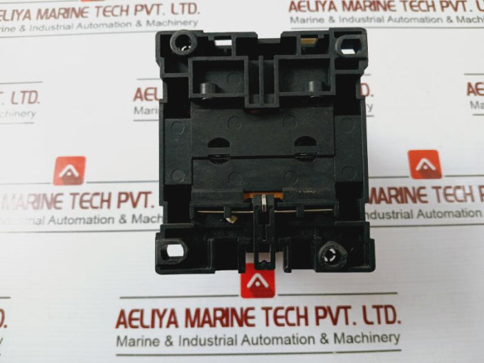 Fuji Electric Sc-1N Standard Type Magnetic Contactor/Starter, Sc25Aa