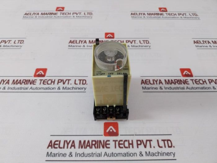 Fuji Electric St3Pf Off Delay Timer With Base 110 Vac 50/60 Hz 5A 300Vac