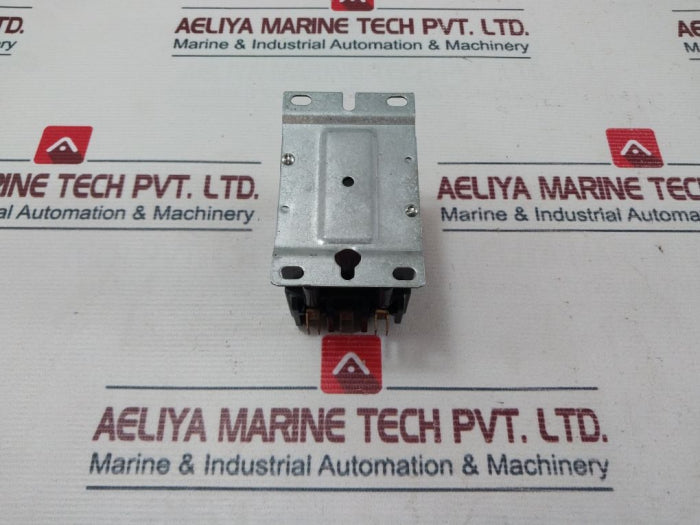 Furnas 42Af35Al Definite Purpose Contactor