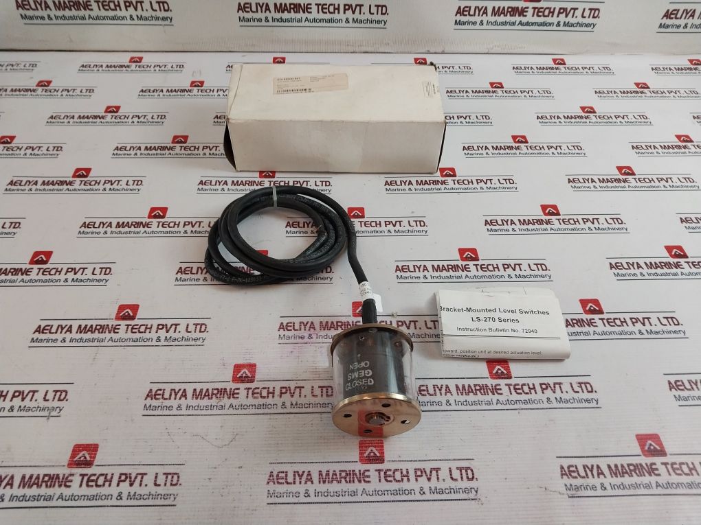 Gems-sensors 43760 Bracket-mounted Level Switch 120 To 240 Vac