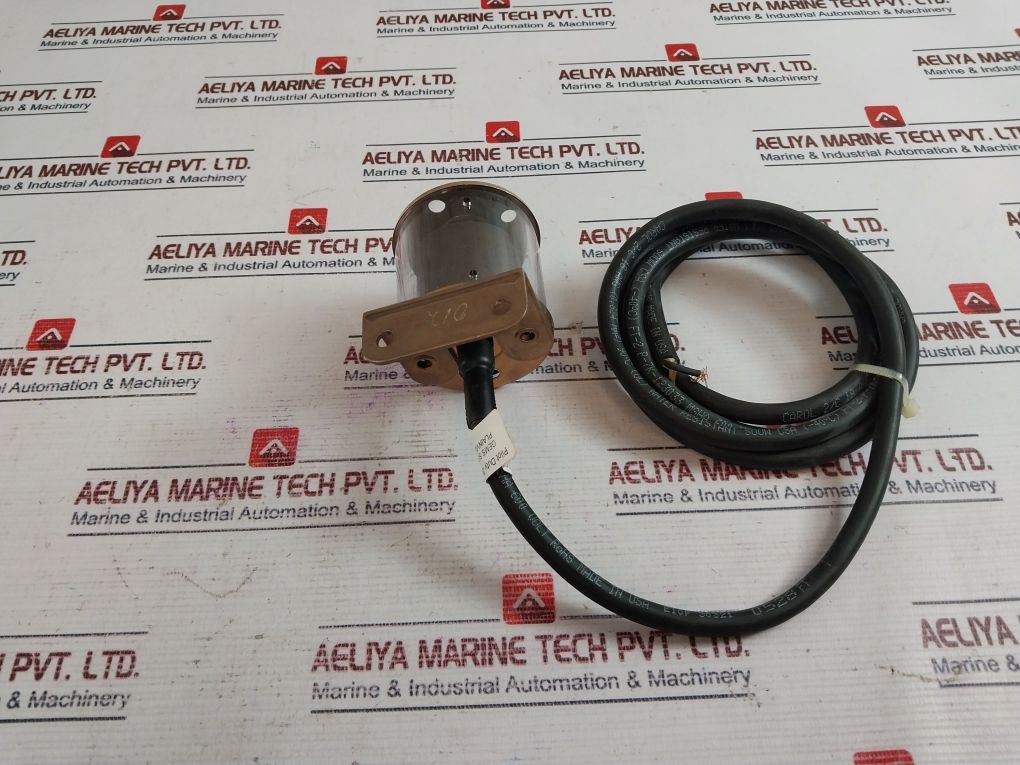 Gems-sensors 43760 Bracket-mounted Level Switch 120 To 240 Vac