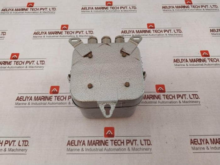 Gestra Vr 16 A Level Switch/Controller 055161 100/305Va