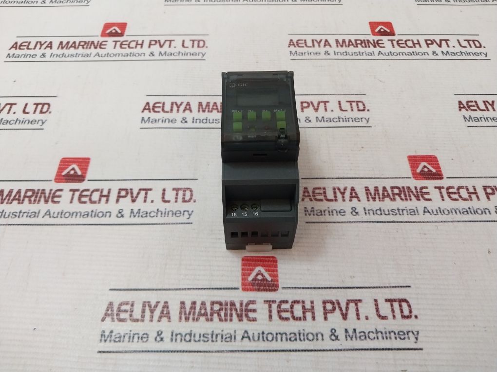 Gic 67Ddt0 Digital Time Switch 16A 240Vac 24Vdc