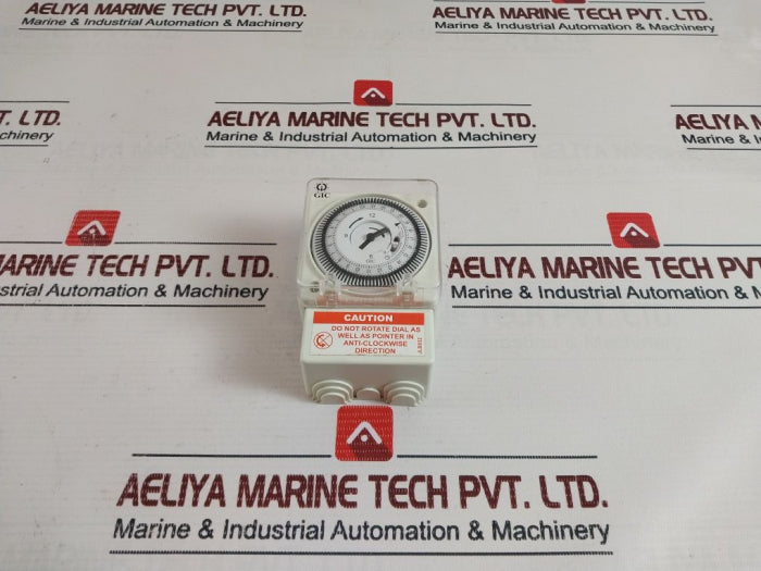 Gic Fm/1 Quartz Analog Time Switch 240 Vac, 50/60 Hz