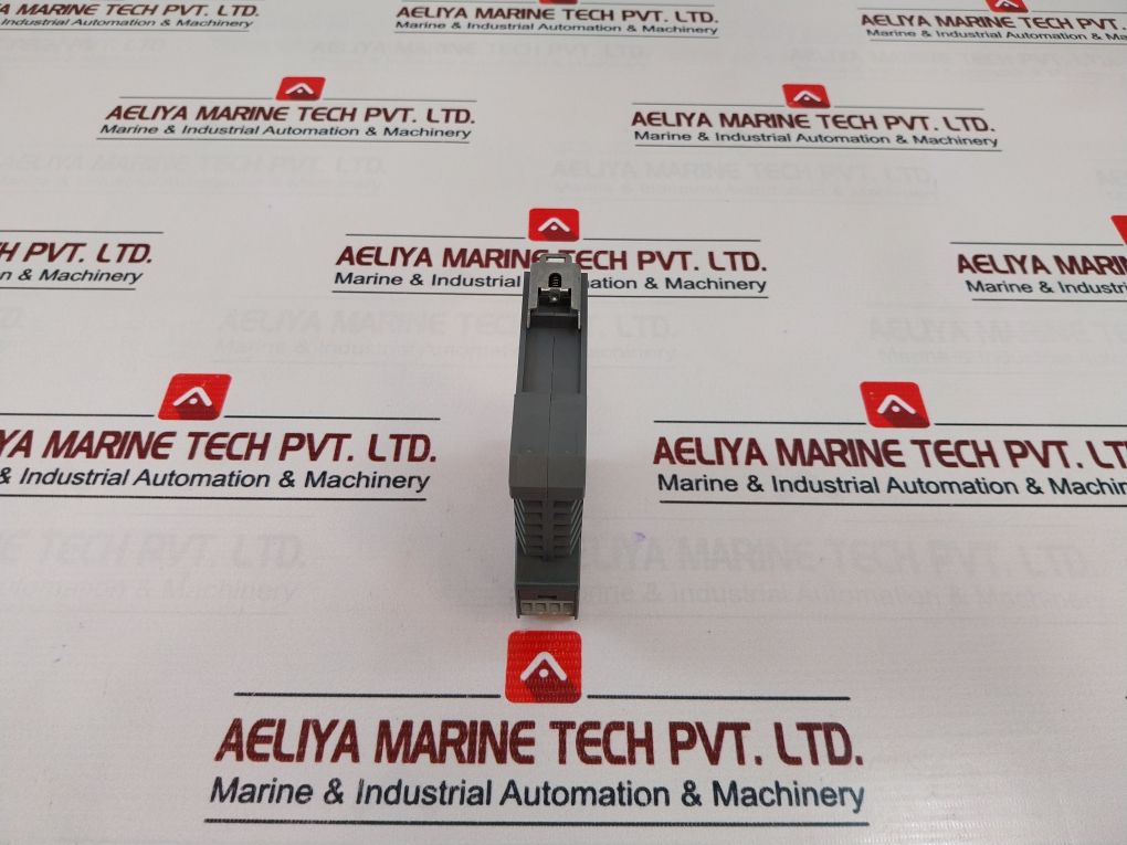 Gm International D1014D 2 Channels Repeater Power Supply