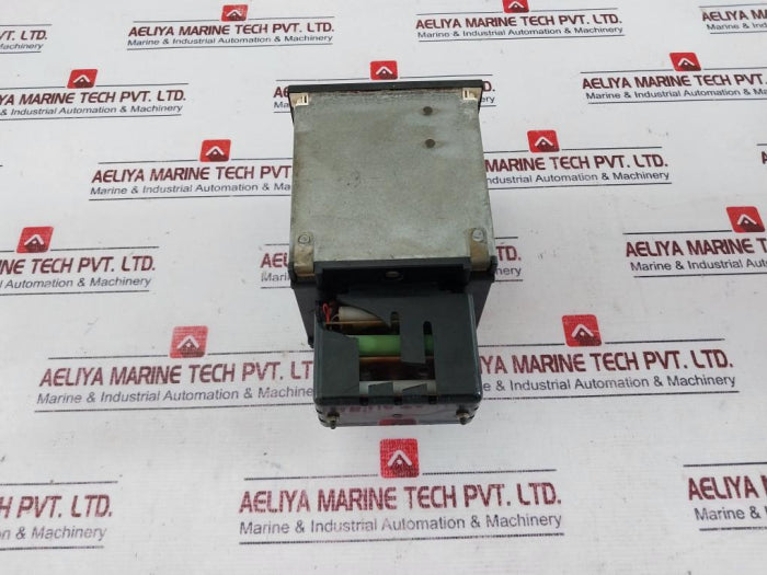 Gossen F.-nr: 343 369-23.1 Electrical Equipment Wattmeter 440V