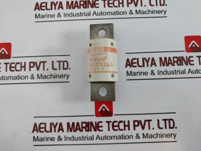 Gould Shawmut A25X200 Amp-trap Semiconductor Fuse Type 4