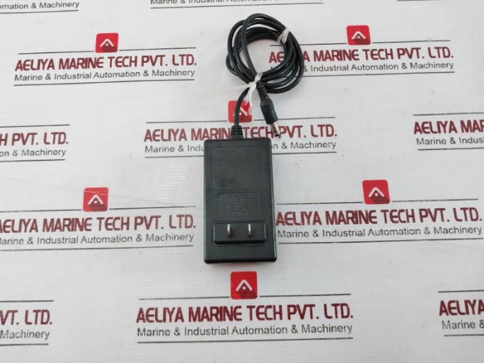 Guangzhou Shangwei Electronics Sw-30W12 Ac Adapter 100-240Vac 50-60Hz