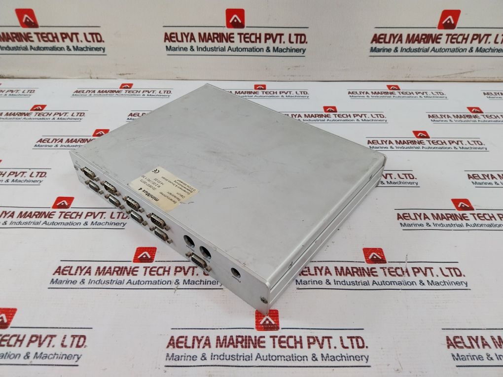 Guntermann & Drunck Minimux 4 Vga Kvm Switch M 2.00/Pc 1.30