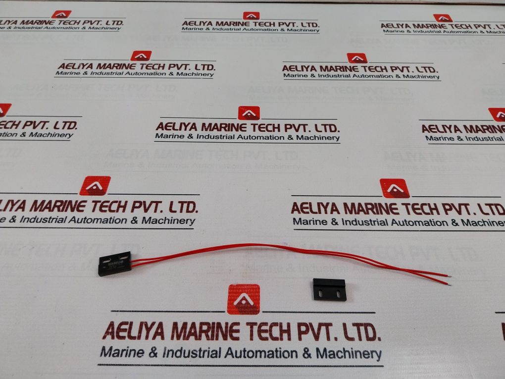 Hamlin 59135-1-v-02-a Sensor