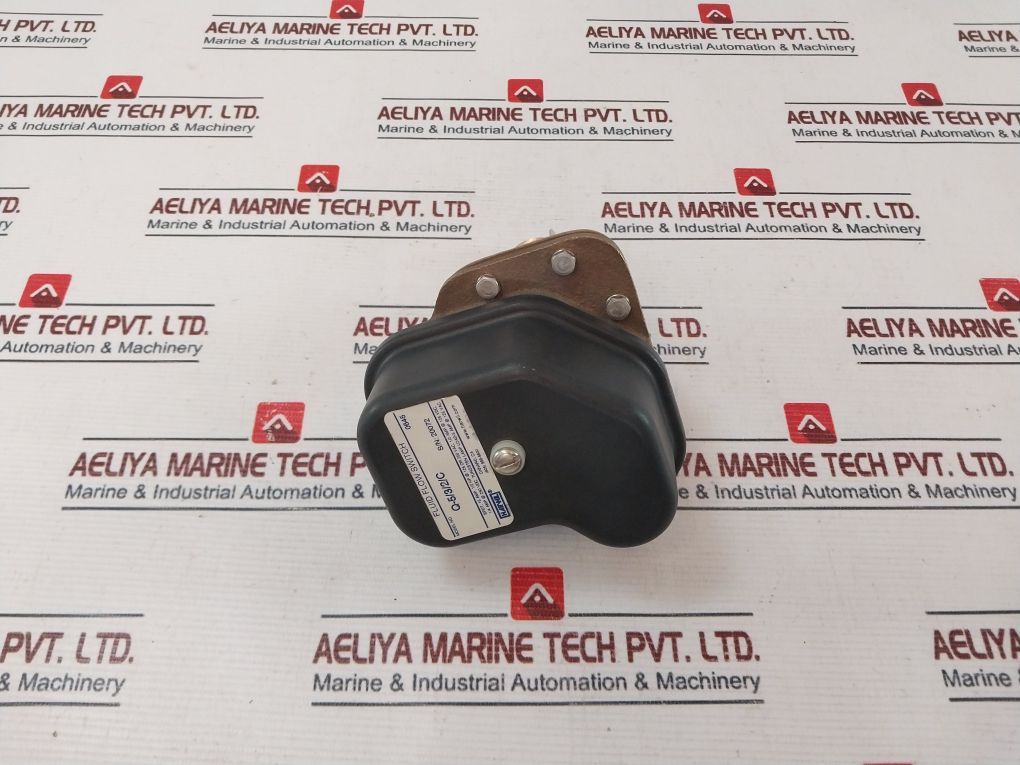 Harwil Q-5/3/2/C Fluid Flow Switch 030040006