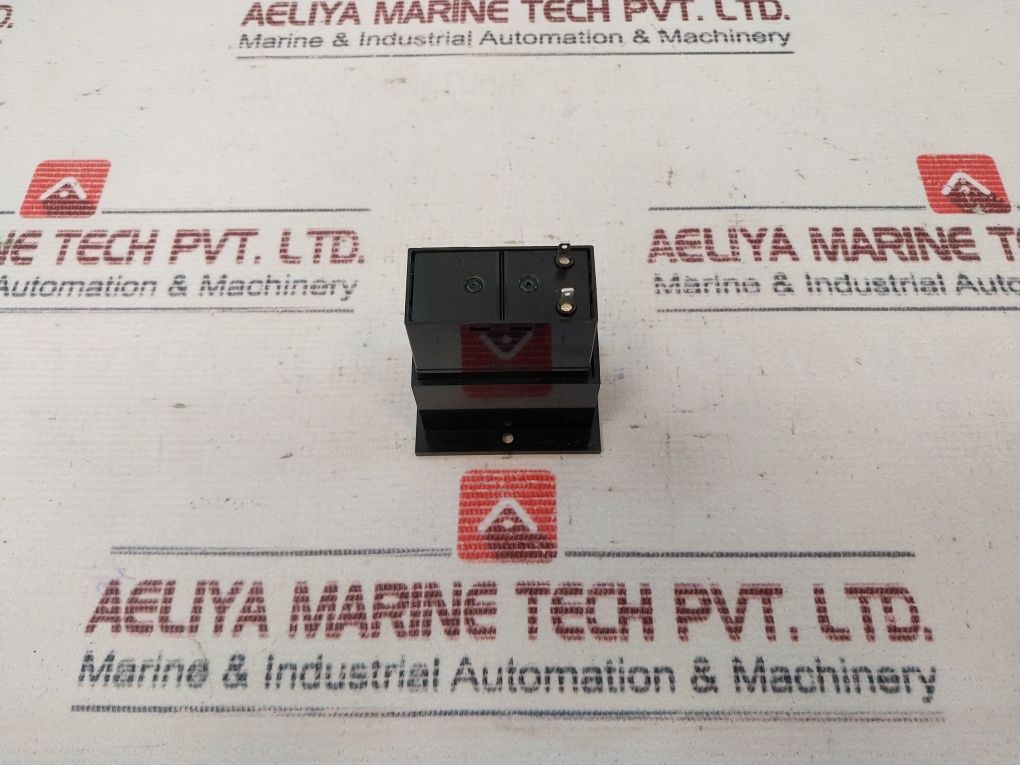 Hengstler 0 866 190 Totalizing Counter 6 Digit – Aeliya Marine