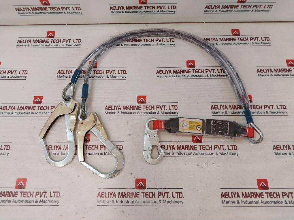 Hercules Nbr15837 Double Steel Cable Lanyard With Connectors