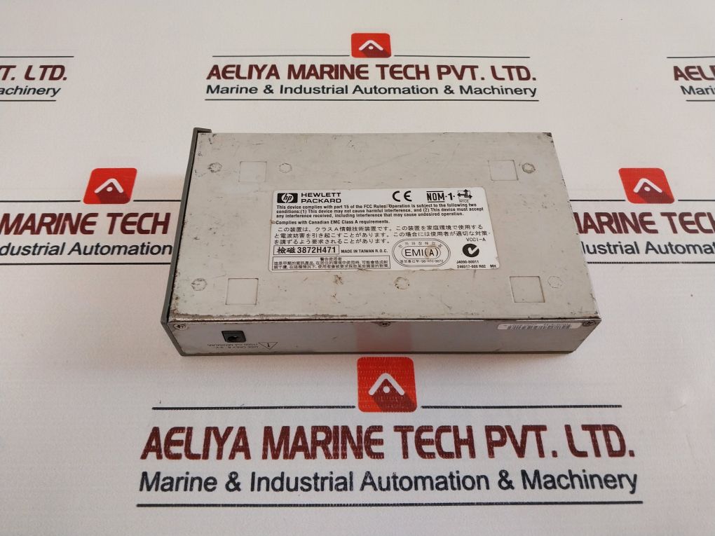 Hewlett Packard J4090-80011 10 Base-t 8-port Ethernet Hub