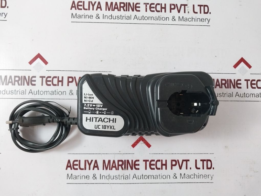 Hitachi Uc 18Ykl Battery Charger