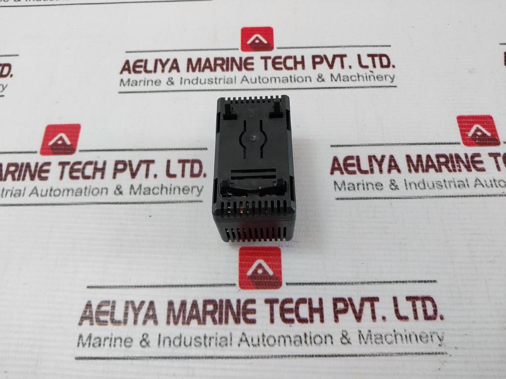 Hoffman 01145.9-00 Temperature Control Switch Rev C Ip20