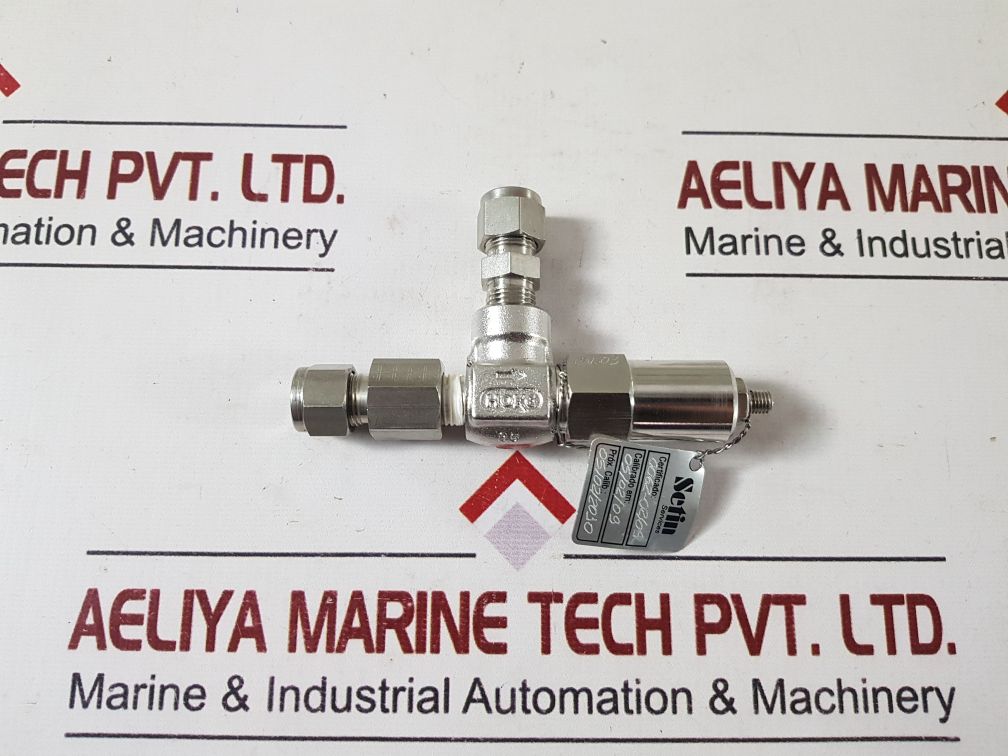 Hoke 6534L4Y Relief Valve 3000Psi For Nitrogen Panel