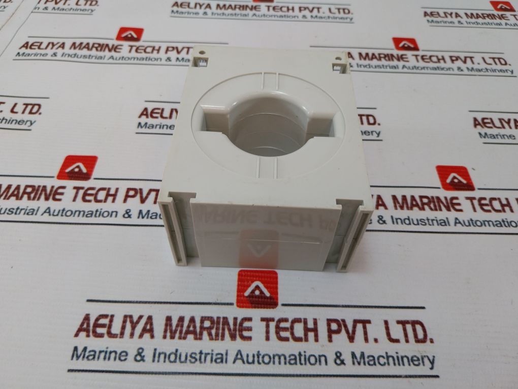 Holec Hf5 Current Transformer 500/5A