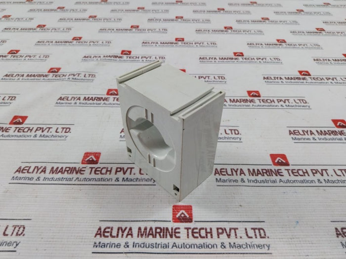 Holec Hf5 741E0022 500/5A Current Transformer