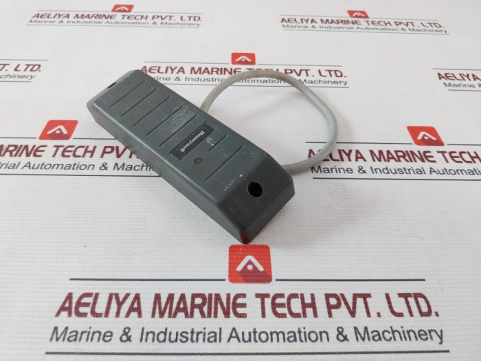 Honeywell 70-00233/P Proximity Card Reader 4.75-16Vdc Jq653Xx