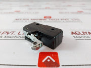 Honeywell Bz2Rw822 Roller Lever Micro Limit Switch 1/2A 125Vdc 1/4A 250Vdc