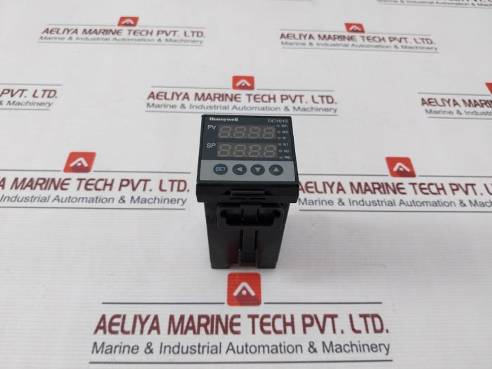 Honeywell Dc1010Ct-302002-e Pid Temperature Controller (0.0~400.0 °C) Ac85~265V