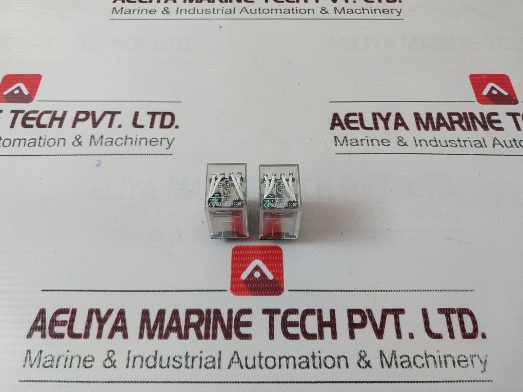 Honeywell Szr-my4-n1 Relays Coil 24V Dc 3A