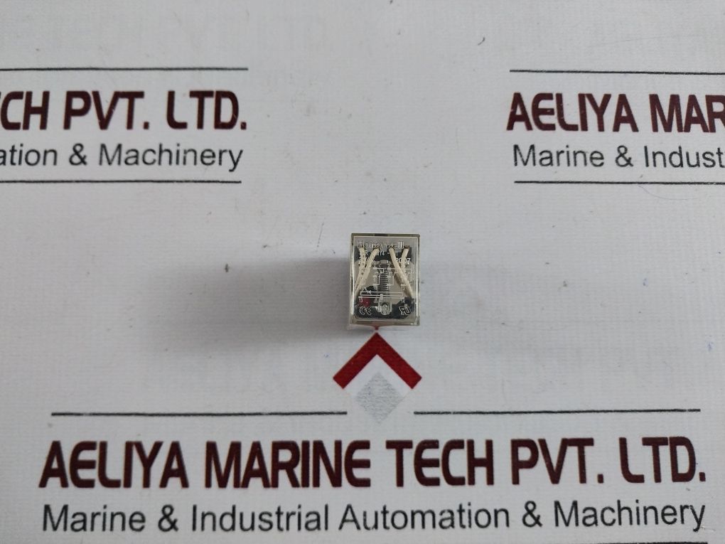 Lot Of 2X Honeywell SZR-MY4-N1 Relay 200VAC