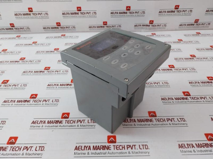 Honeywell Uda2182-db1-db2-nn-n-00C0-ee Universal Dual Analyzer 120/240 Vac 50/60Hz 20Va