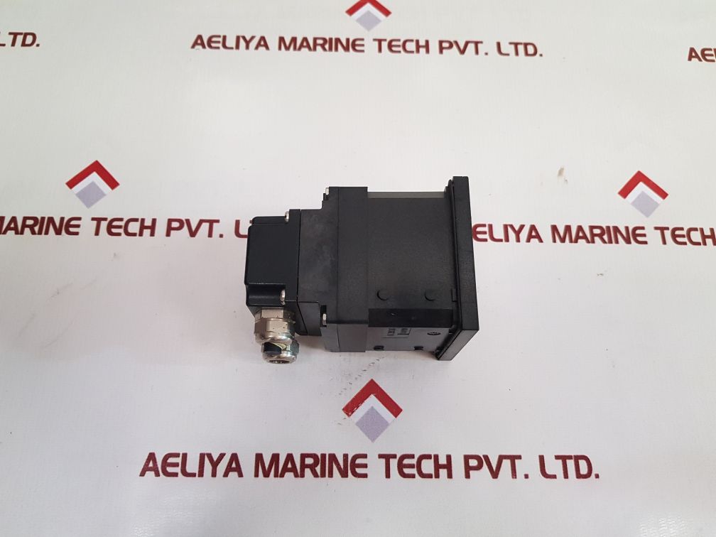 Hornel Ead 72X72 S5-52 004 B0B