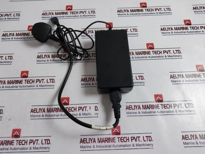 Hp 0957-2093 Ac Power Adapter 100-240V~ 1800Ma 50/60Hz +32V--- 2500Ma