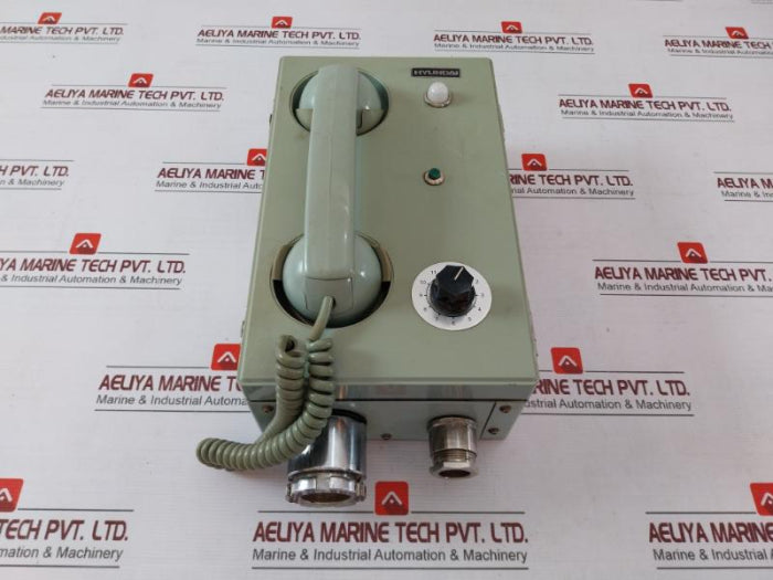 Hyundai Hcw-300A Wall-mounted Marine Wall Type Telephone Pabx In4002 Rev B