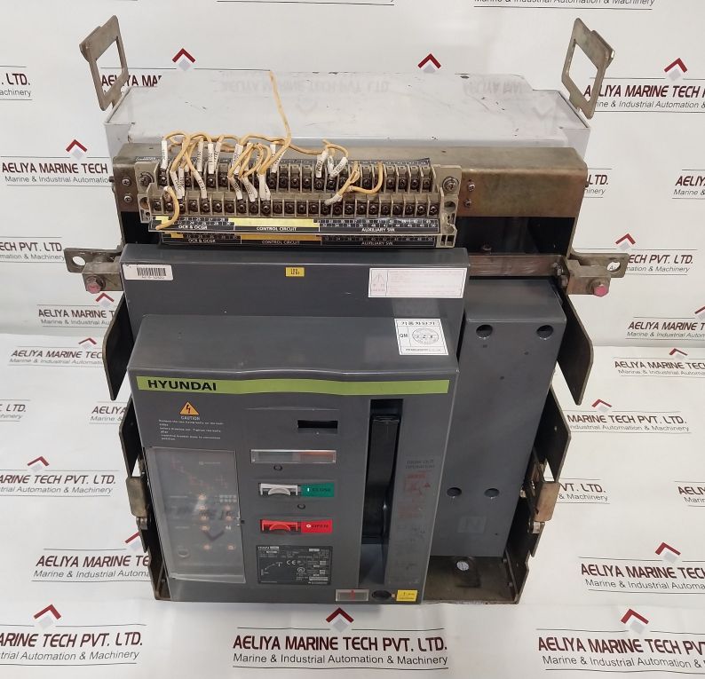 Hyundai Hian 06 630A Air Circuit Breaker Over-current Ground Fault Trip 4 Poles