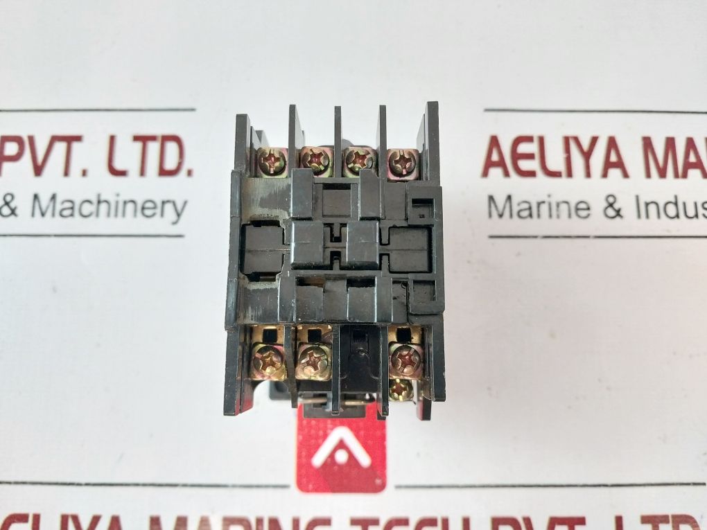 Hyundai Hmx Control Relay 25A 210V 50Hz
