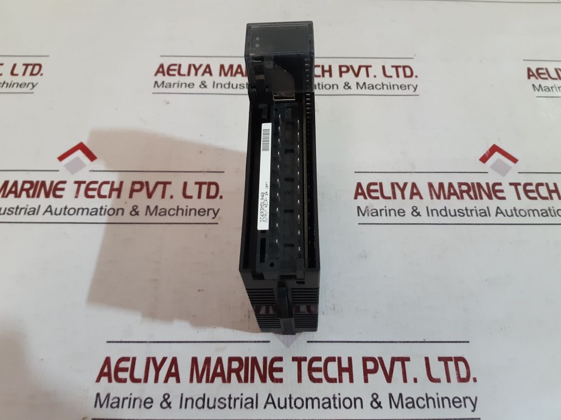 Ge fanuc ic693mdl940h output relay 2a 16 pt