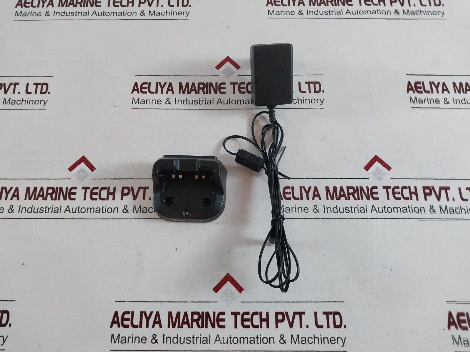 Icom Bc-213 Charger With Bc-242 Adapter