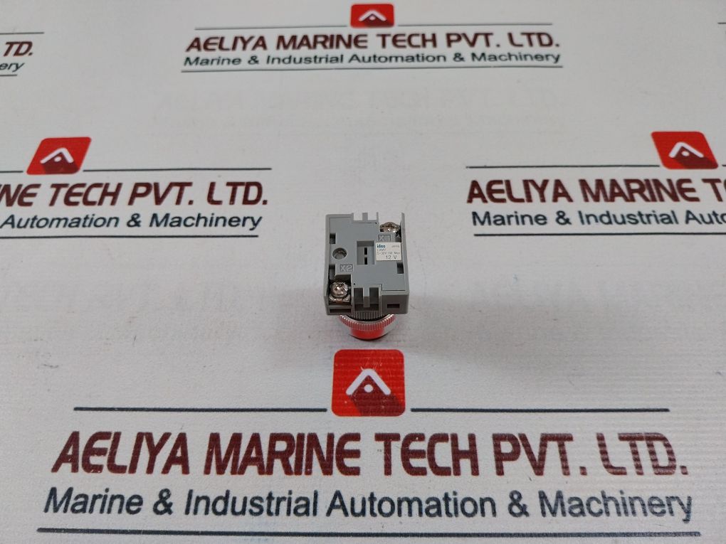 Idec Apw188-r Push Button Switch Control Unit 5-30V 1W Max