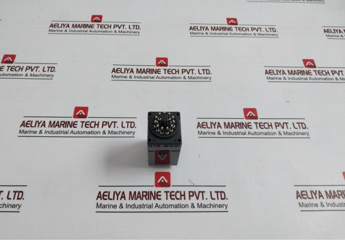 Idec Gt3A-4Ad24 Electronic Timer 240Vac/24Vdc 50/60Hz