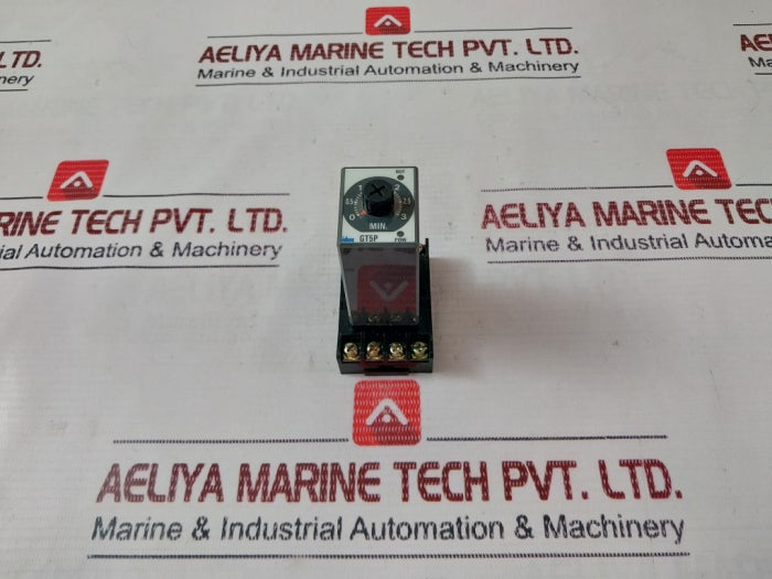 Idec Gt5P-n Electronic Timer 3A 240Vac 0-3 Min.