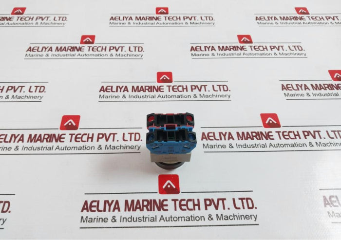 Idec Hw-g01 Pushbutton And Pilot Light With Contact Block 600V, 10A