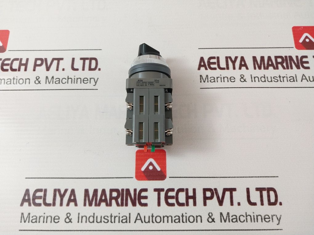 Idec Izumi Asn 41-10569 Selector Switch