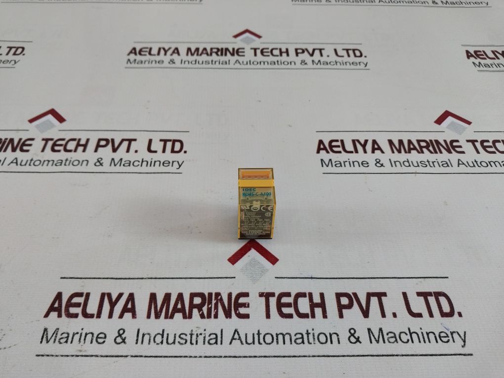 Idec Ru4S-c-a100 6A 250Vac