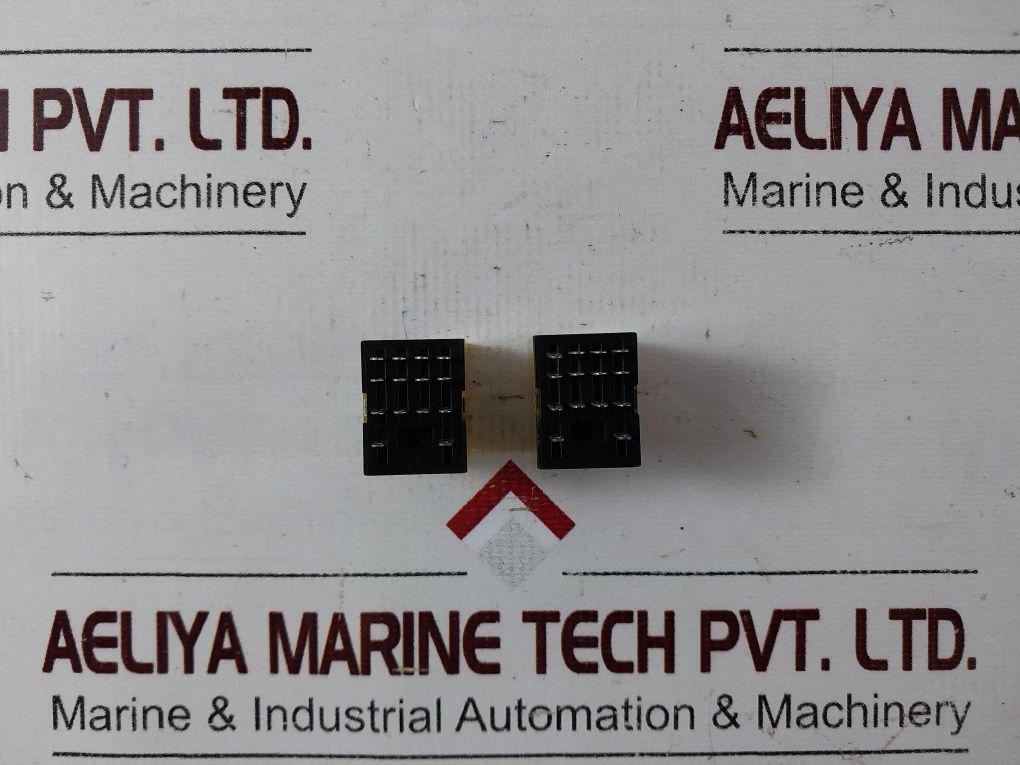 Lot Of 3X Idec Ru4S-d-d24 Relay