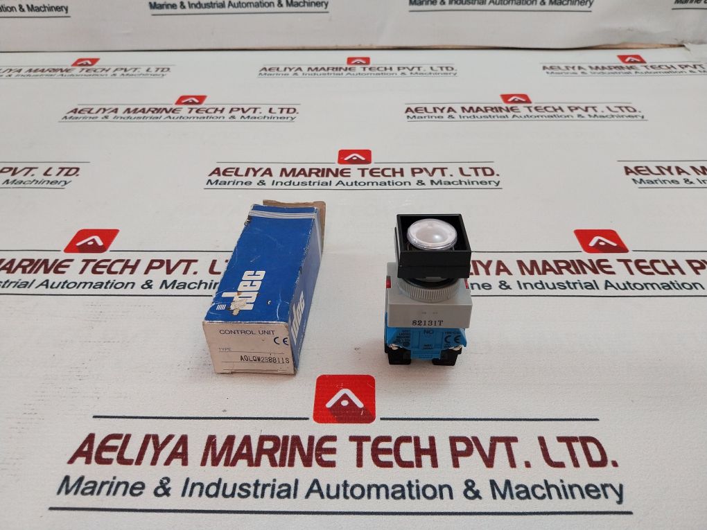 Idec Tw-da1 Push Button Control Unit
