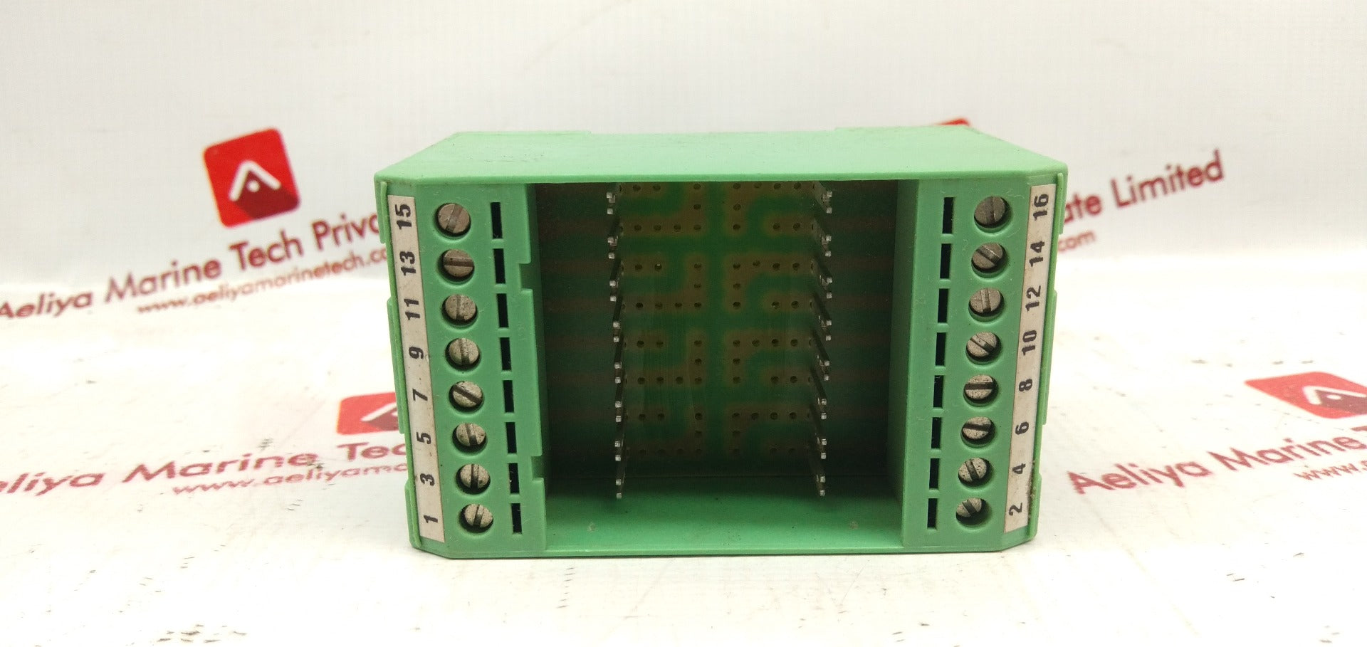 Phoenix Contact Emg 45-b8 Output Module 2946201